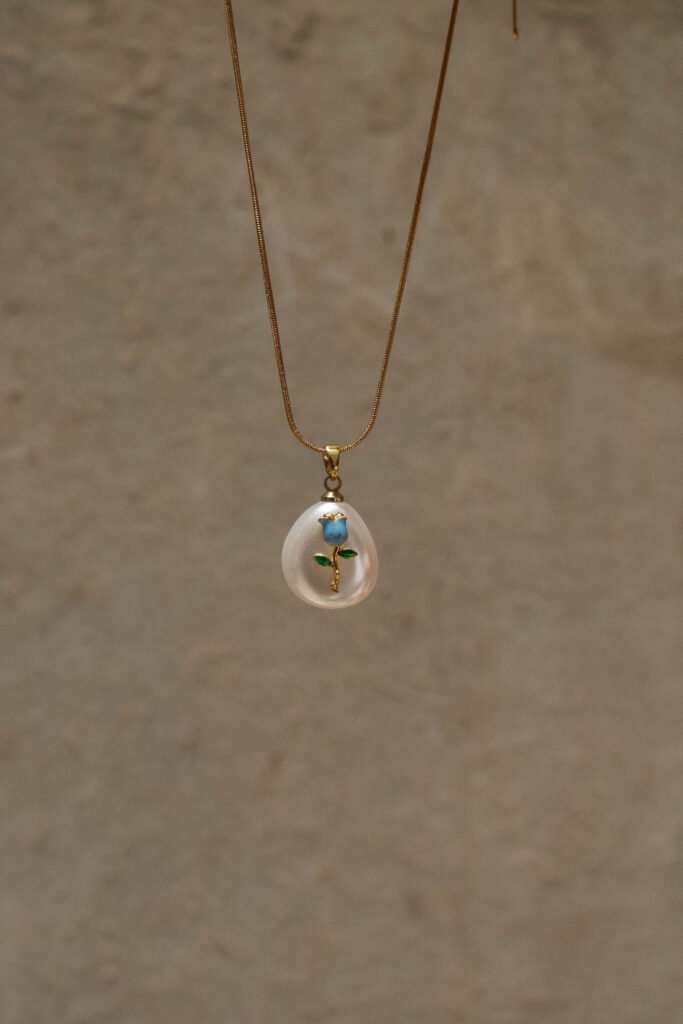 White Pearl with Blue Rose
